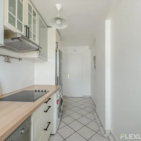 Ferienhaus Flexliving - - Losserand Paris